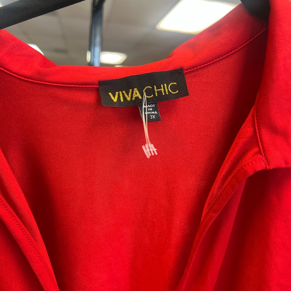 Red Floral Sleeve Women's Top - Picture 4 of 4